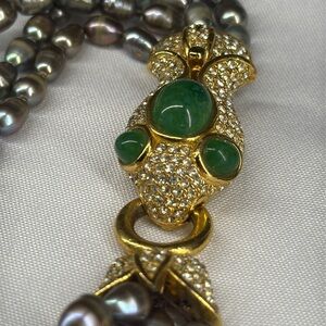 RARE: Vintage Ciner Signed Snake Head Clasp Necklace